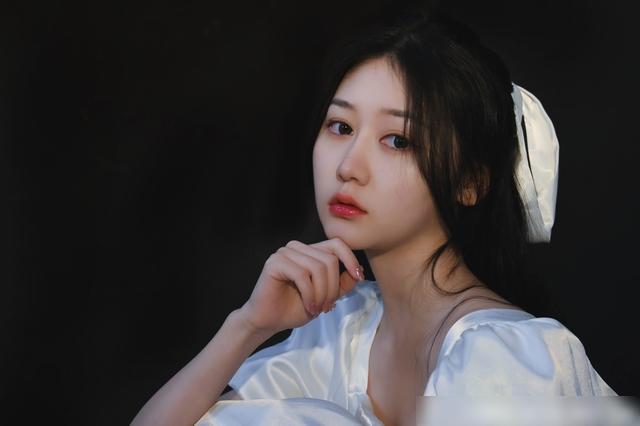 奇思妙想与梦莹情乱，最新章节探索