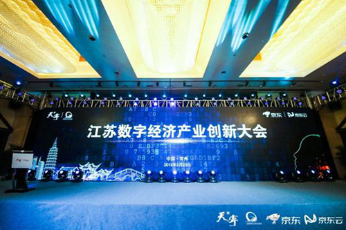 澳门彩票一直以来都是人们关注的焦点之一，随着彩票市场的不断发展，越来越多的人开始关注彩票资料的研究和解析。本文将围绕关键词澳门天天开好彩资料，探讨如何精选解释解析落实，帮助读者更好地了解和把握彩票的走势。
