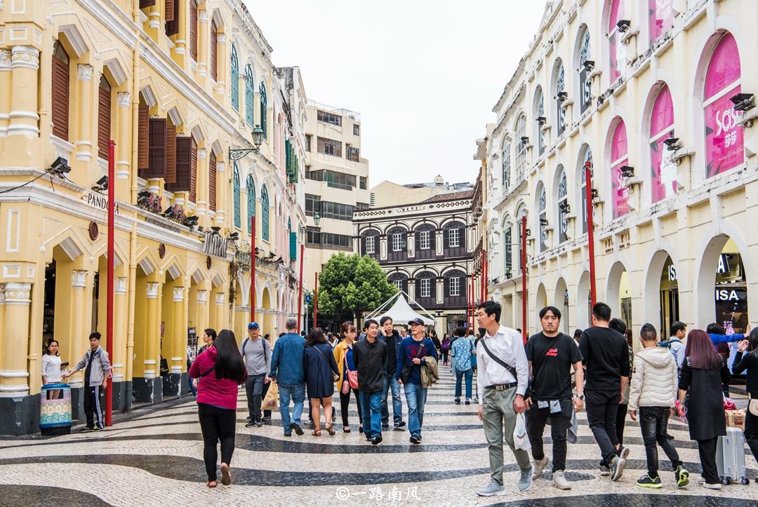 澳门是中国著名的旅游城市之一，以其独特的文化魅力、繁荣的经济和美丽的风景吸引着世界各地的游客。随着科技的不断发展，人们对于博彩行业的需求也在不断增加，而澳门管家婆一肖一码成为了博彩行业中的热门话题之一。本文将围绕这一主题展开探讨，通过解析落实的方式，为读者们带来更为详尽的解读。