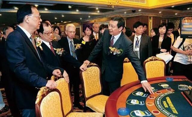 关于澳门一肖一码100%准确的说法，我必须强调一点，任何关于预测或确保博彩结果的准确性都是不存在的，特别是涉及到所谓的一肖一码等预测方式。博彩行业本质上具有随机性和不确定性，没有任何方法可以确保100%的准确性。因此，我无法提供任何关于新澳门一肖一码准确预测的文章或解释解析。