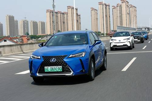 中型车哪款好，深入解析当下热门车型
